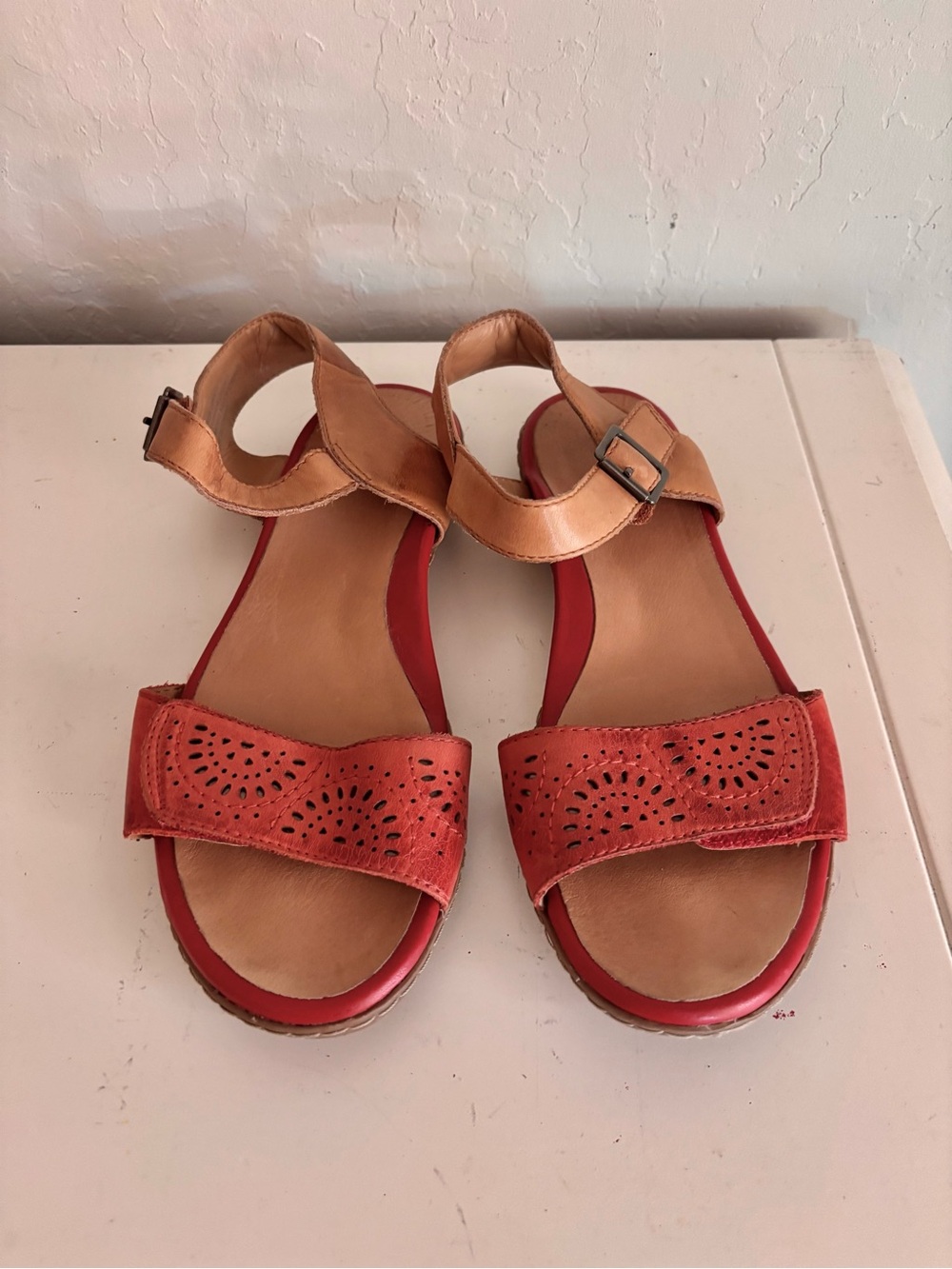 Earth "Star" Sandals Scarlet Red Laser-cut Leather and Tan Strap, Sz 7.5